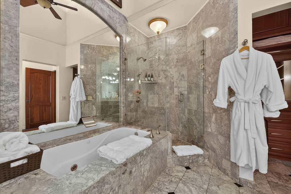 Photo of Bathroom in Playa Flamingo