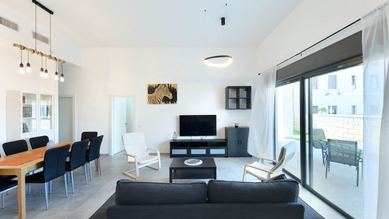 Photo of Livingroom in Nahariya