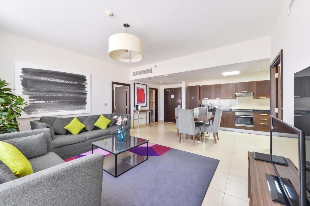 Photo of Livingroom in Trade Center