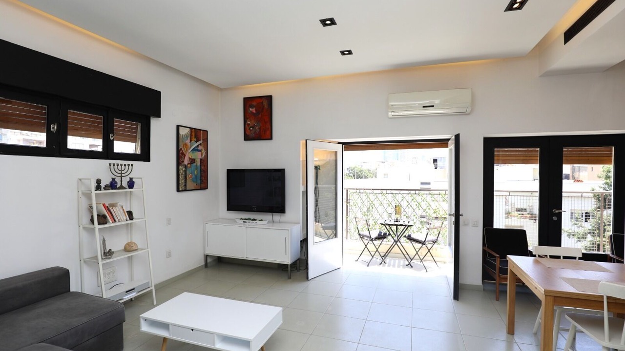 Photo of Livingroom in Tel Aviv Promenade