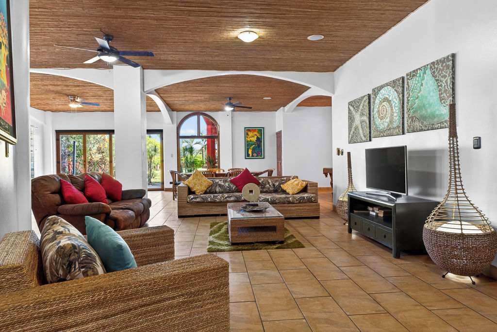 Photo of Livingroom in Potrero