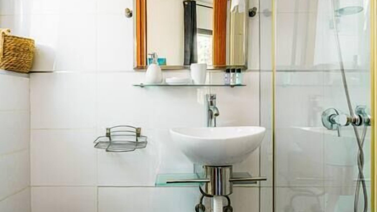 Photo of Bathroom in Jaffa