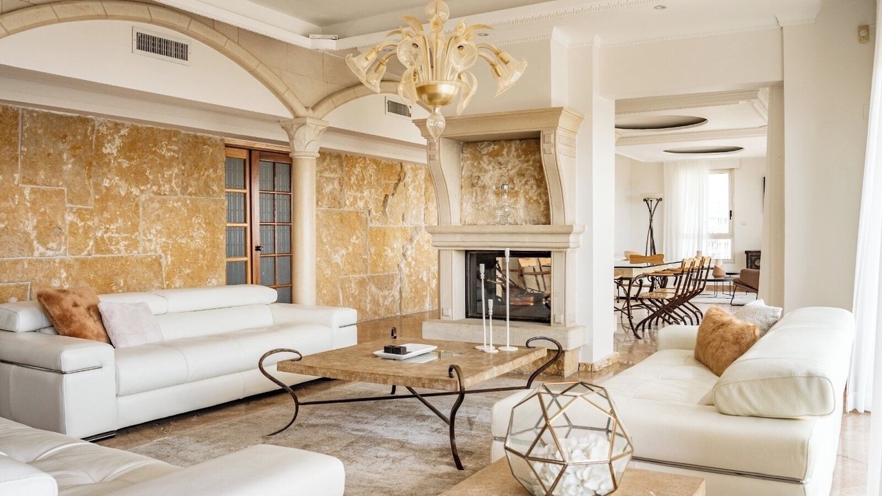 Photo of Livingroom in Mamilla