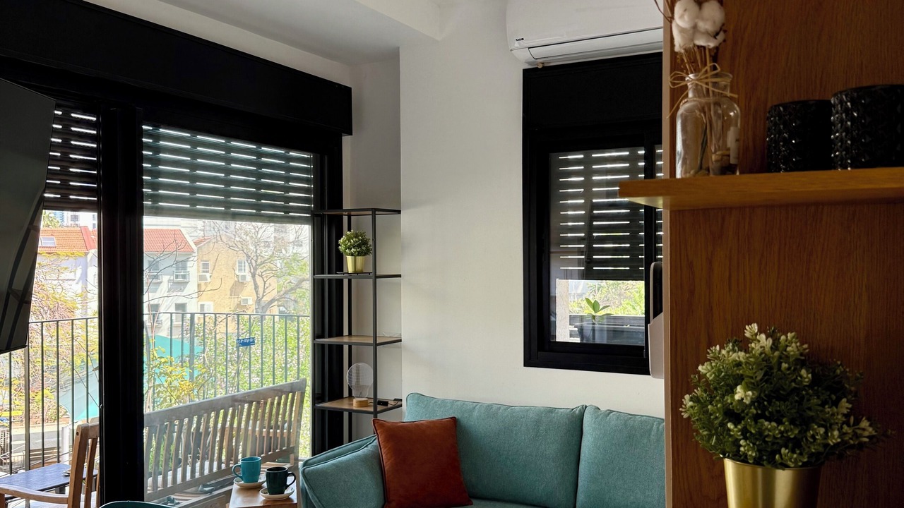 Photo of Livingroom in Old North