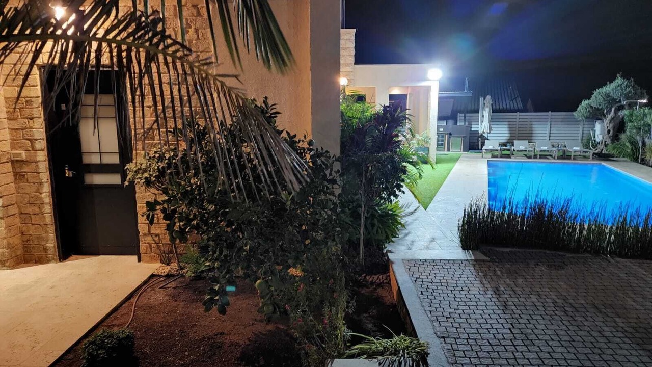 Photo of Outdoor in Lavi