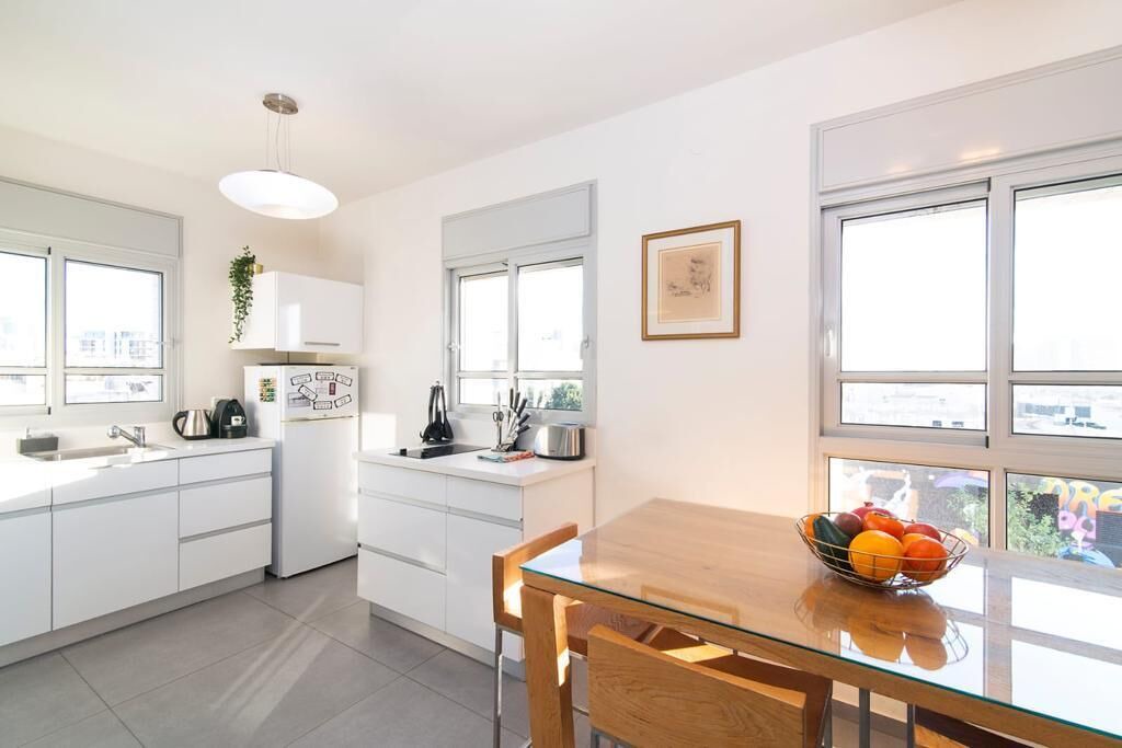 Photo of Kitchen in Tel Aviv Promenade