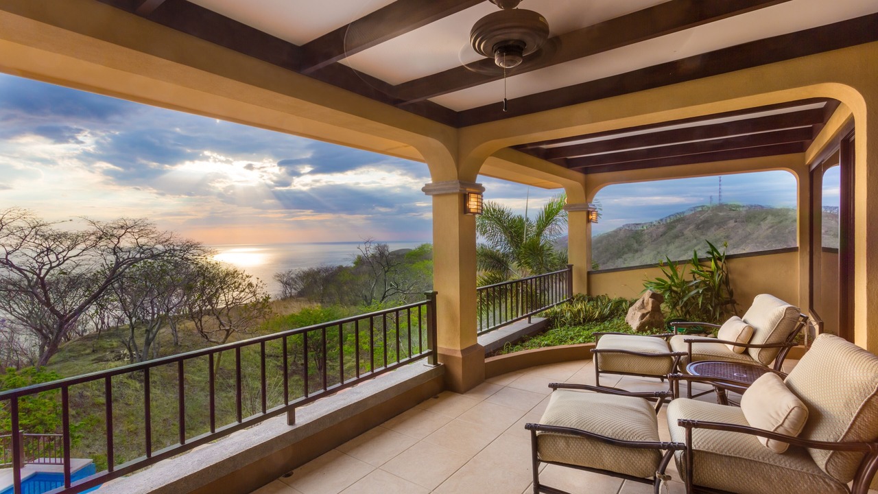 Photo of Patio Balcony in Coco