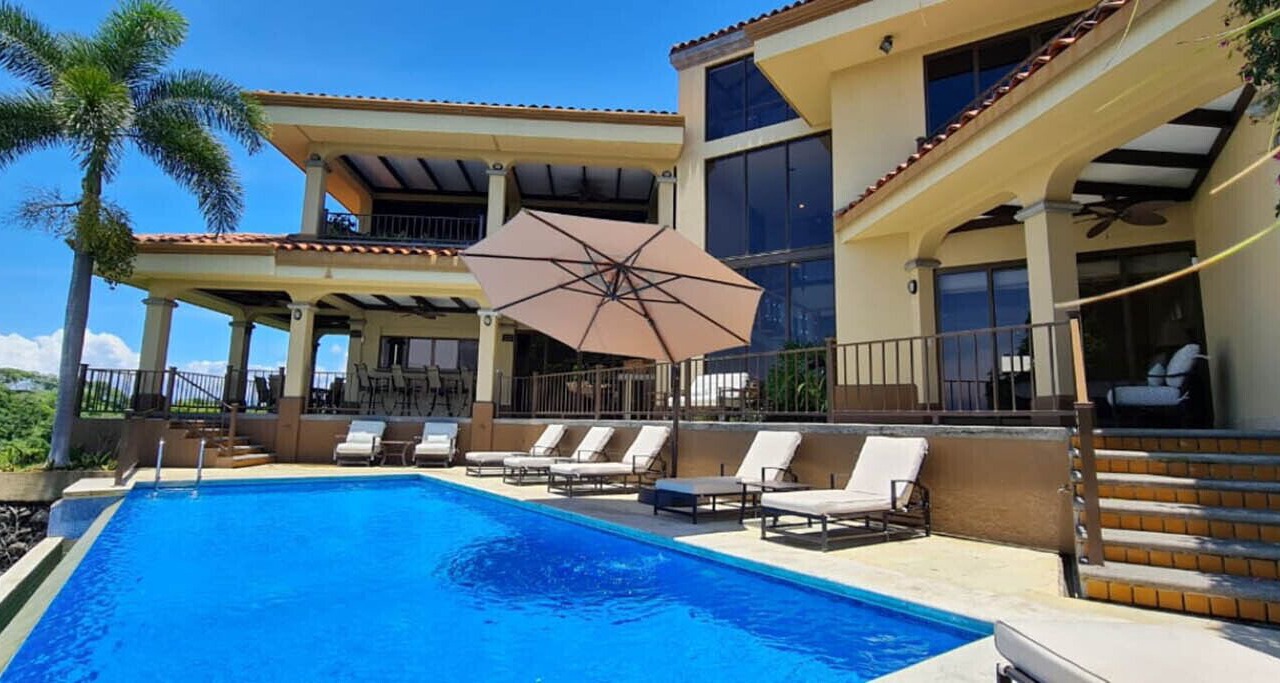 Photo of Outdoor in Coco