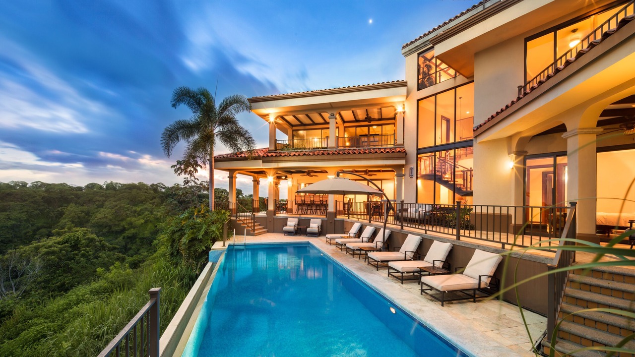 Photo of Outdoor in Coco