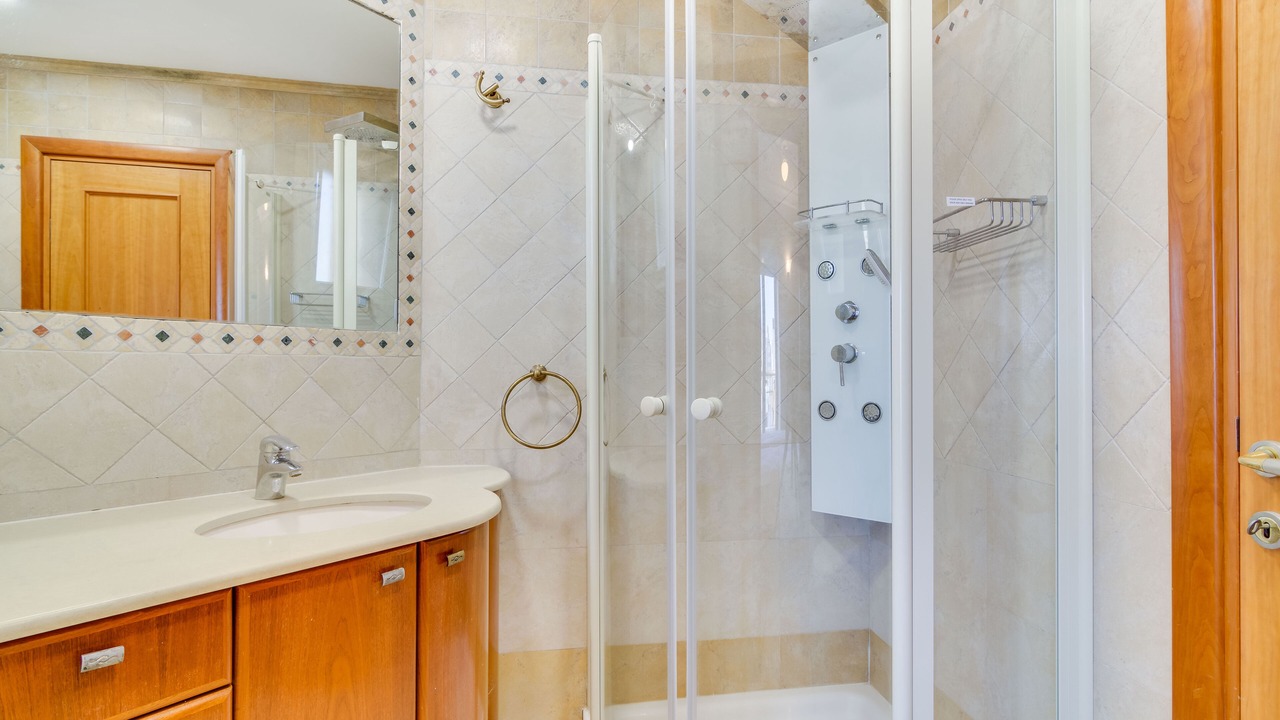 Photo of Bathroom in Mamilla