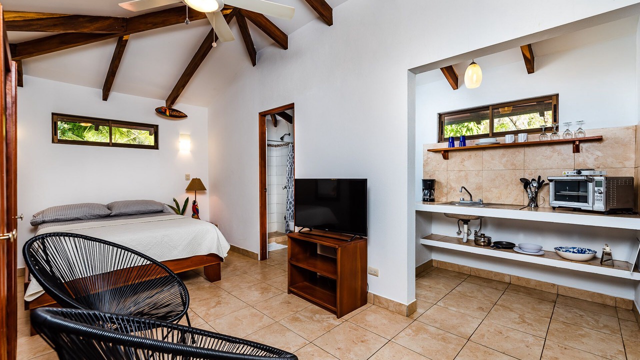 Photo of Bedroom in Palm Beach Estates