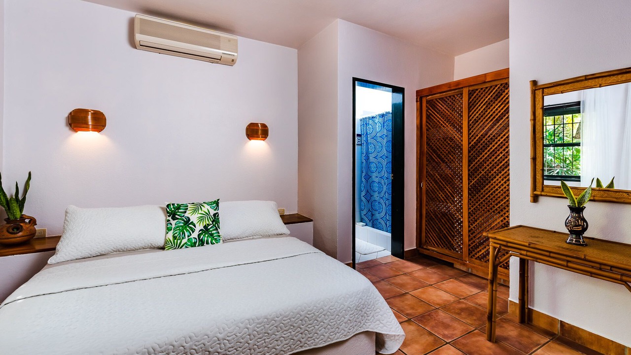 Photo of Bedroom in Palm Beach Estates
