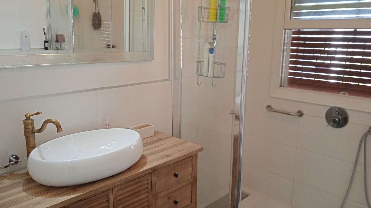 Photo of Bathroom in Jaffa