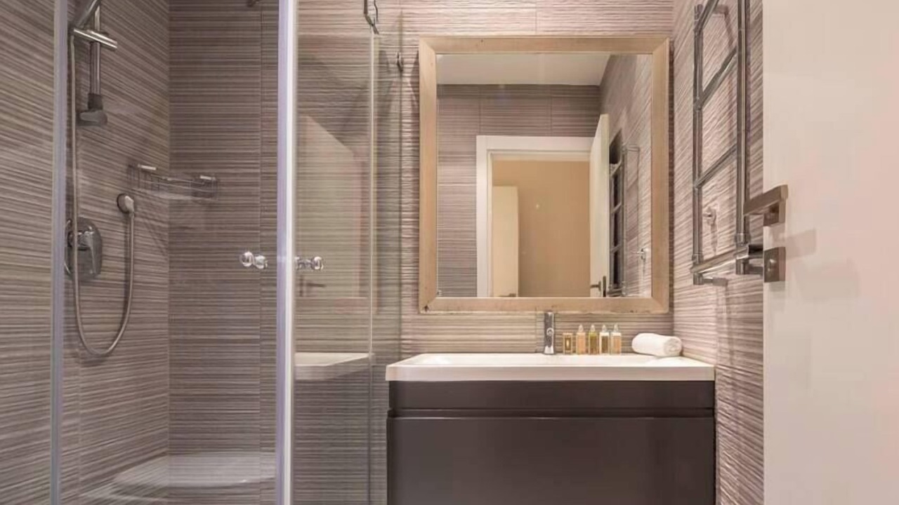 Photo of Bathroom in Herzliya Pituach