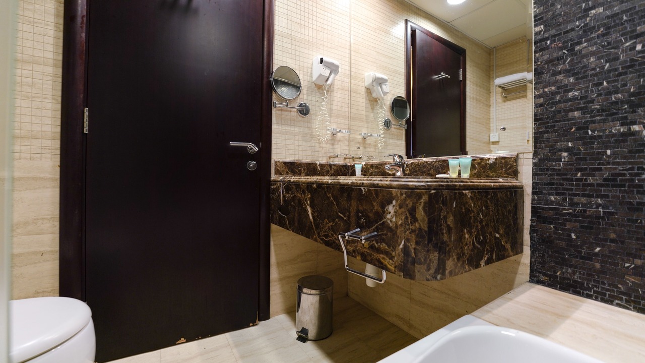 Photo of Bathroom in Al Barsha 1