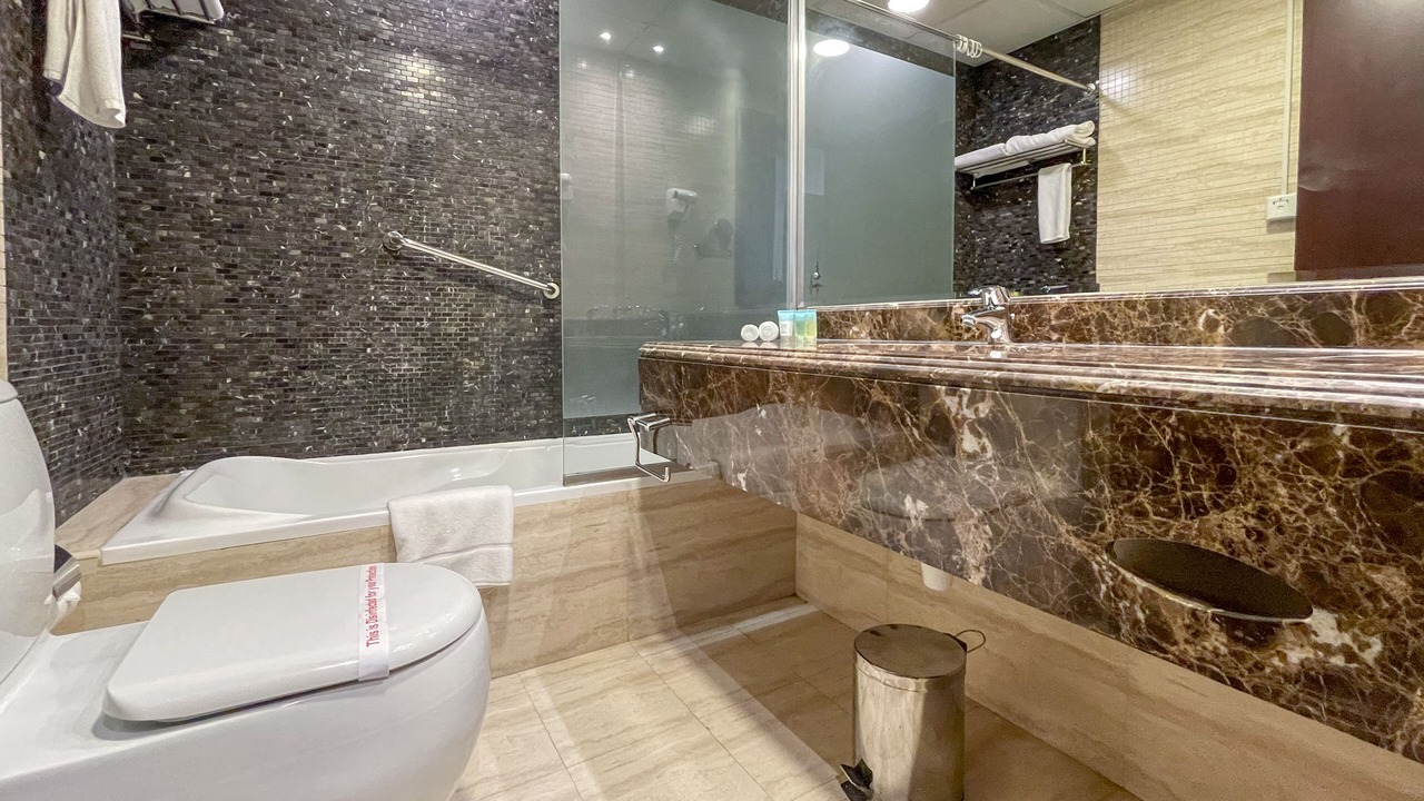Photo of Bathroom in Al Barsha 1