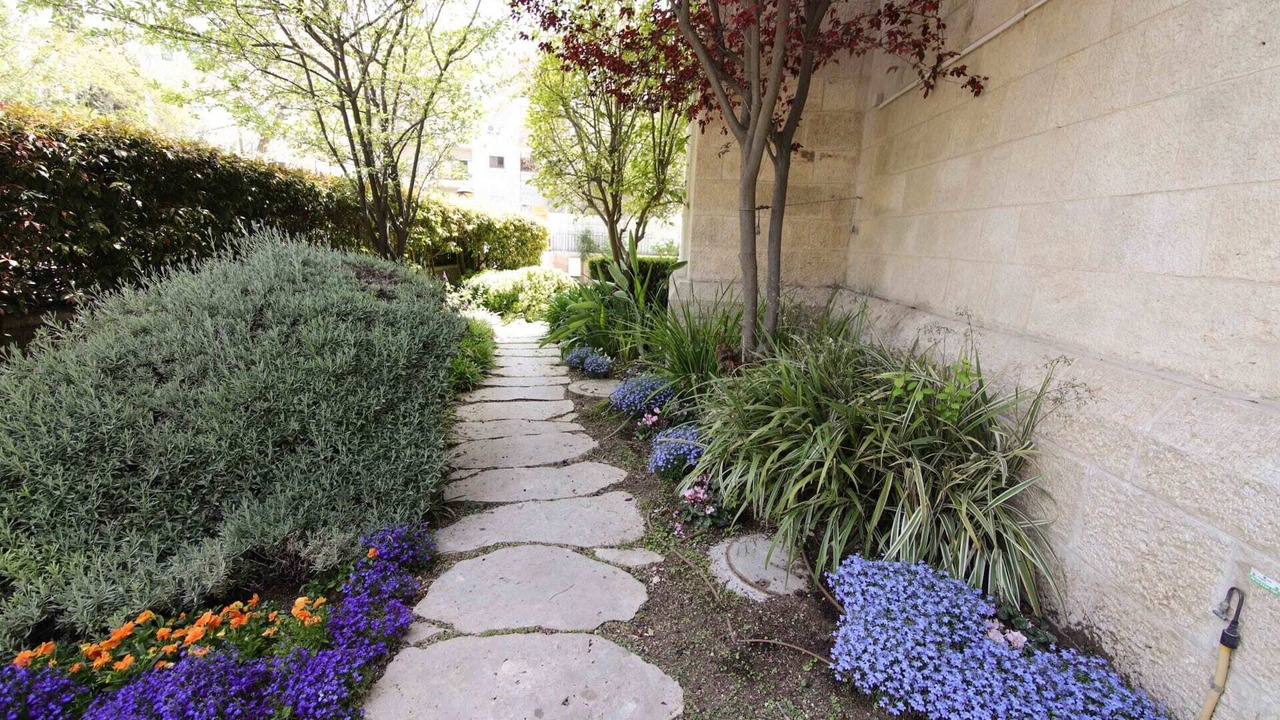 Photo of Outdoor in Mamilla