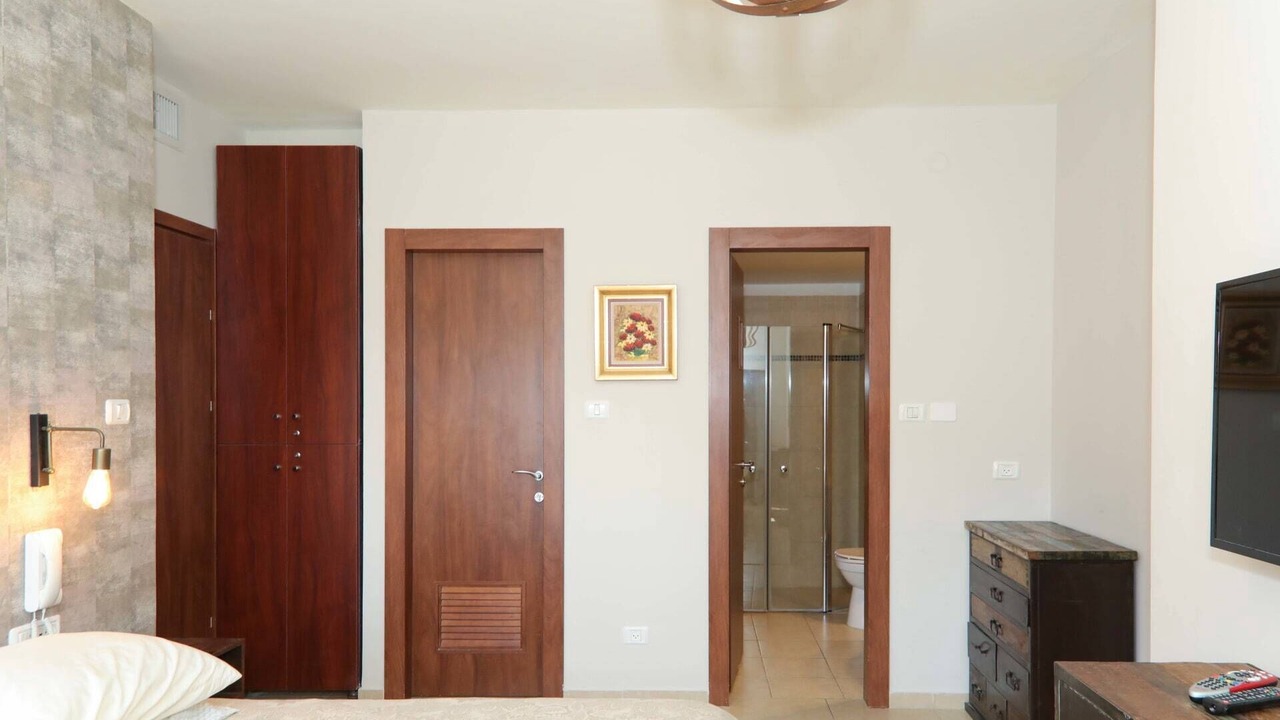 Photo of Bedroom in Jerusalem City Centre