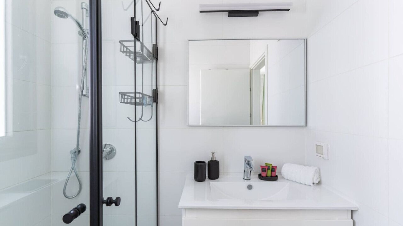Photo of Bathroom in Nahariya