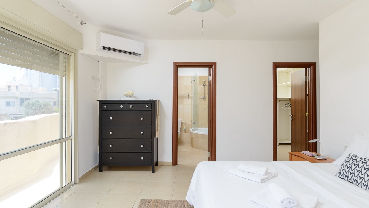 Photo of Bedroom in Netanya