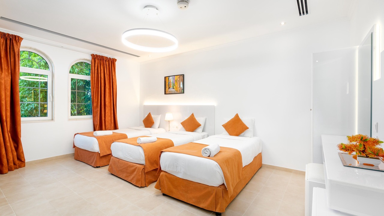 Photo of Bedroom in Jumeirah Park