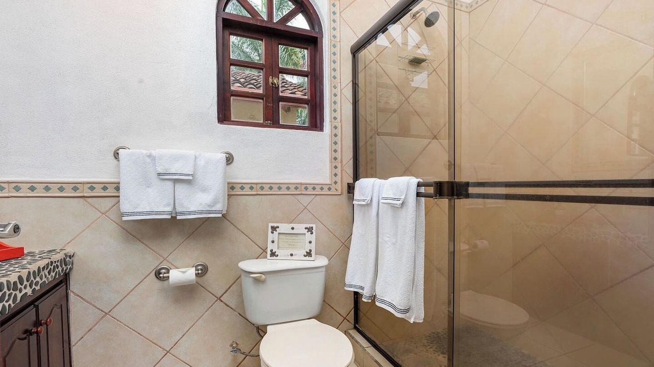 Photo of Bathroom in Tamarindo