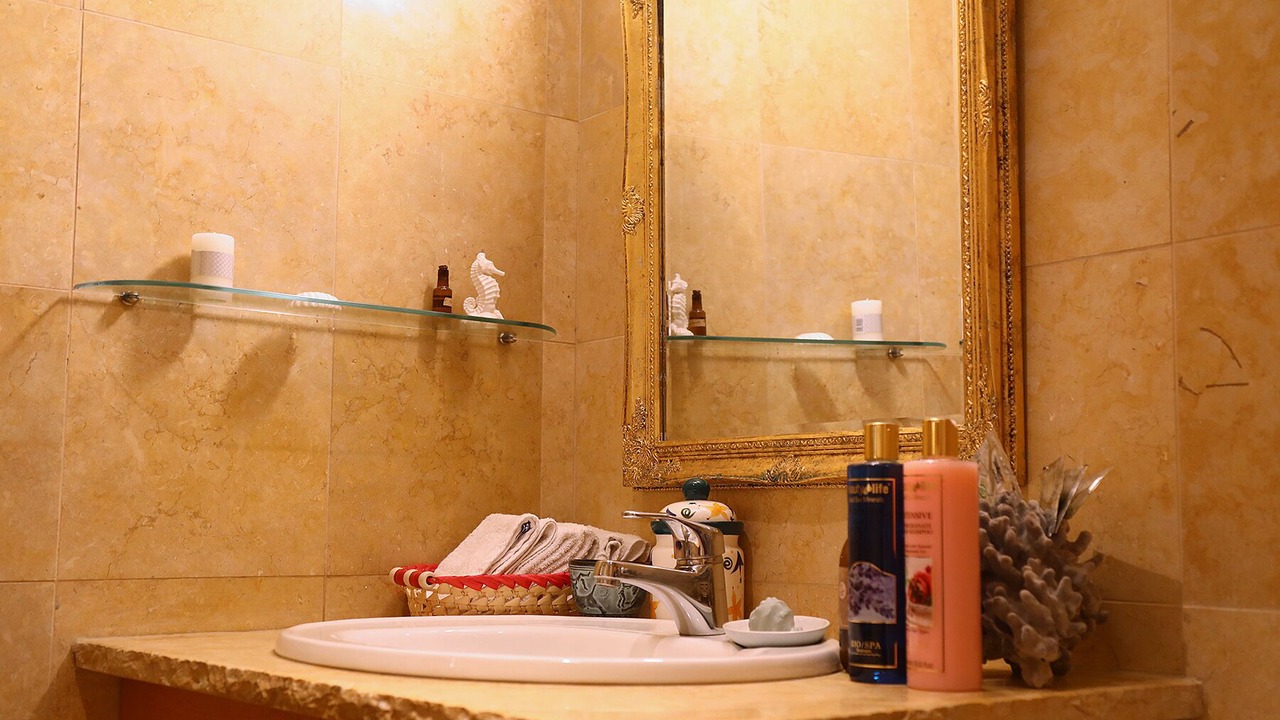Photo of Bathroom in Jaffa