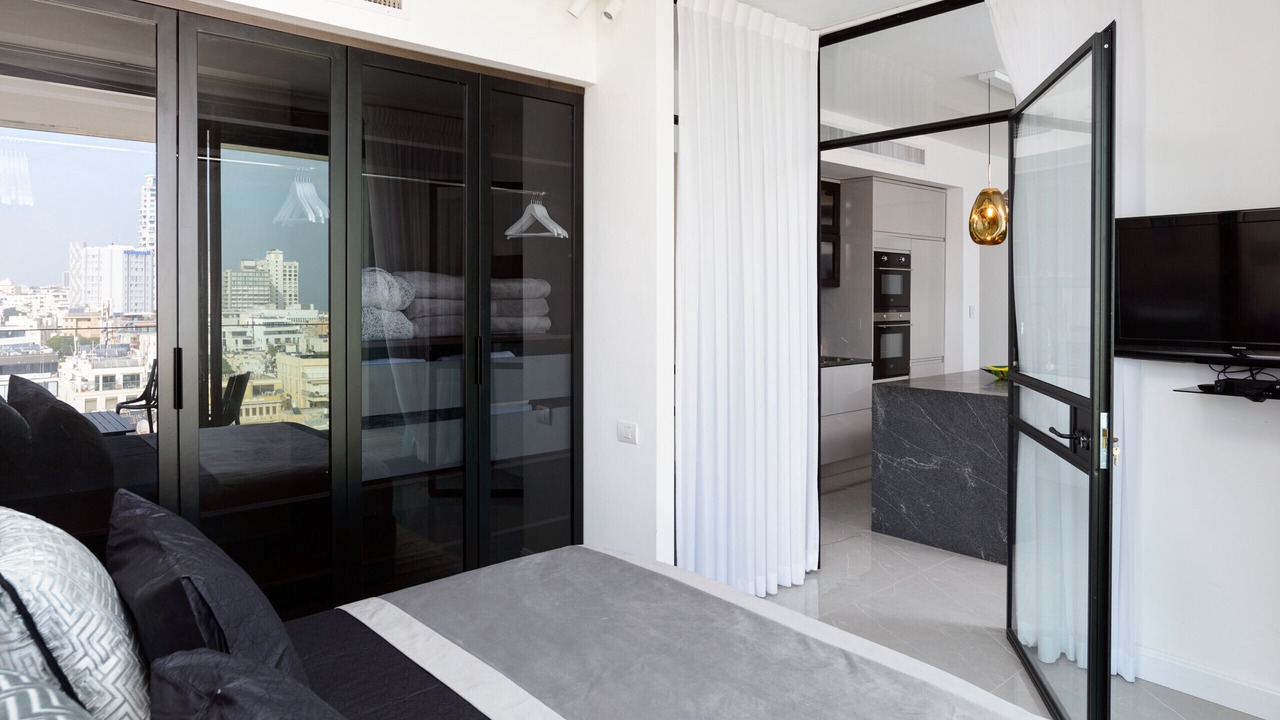 Photo of Bedroom in Kerem HaTeimanim