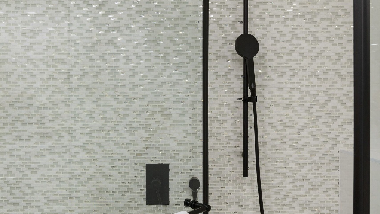 Photo of Bathroom in Kerem HaTeimanim