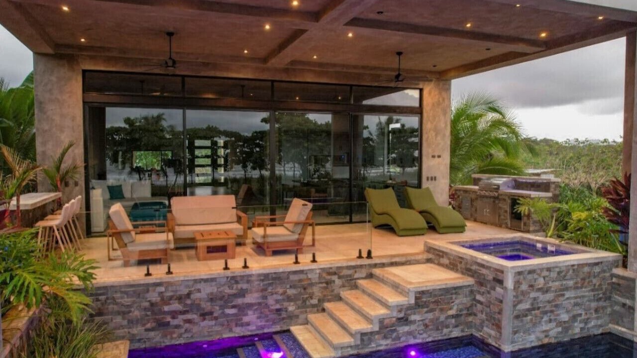 Photo of Patio Balcony in Playa Hermosa