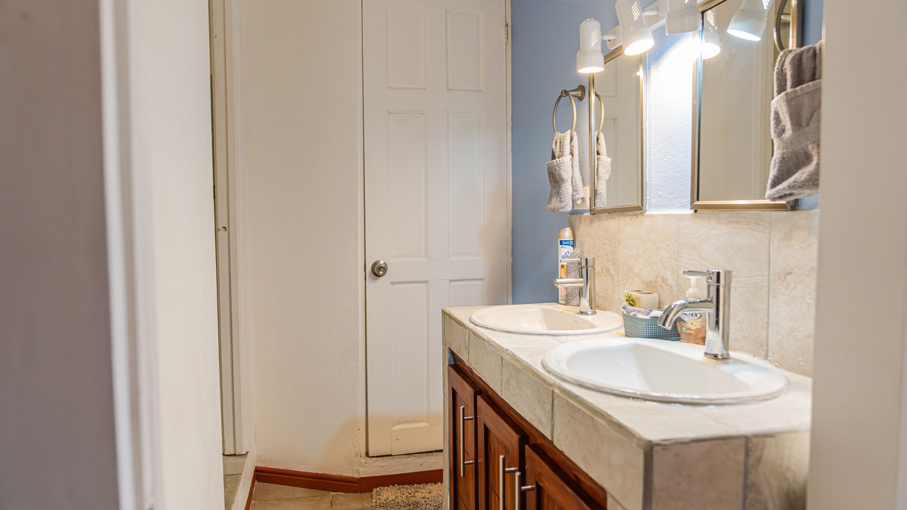 Photo of Bathroom in Tamarindo