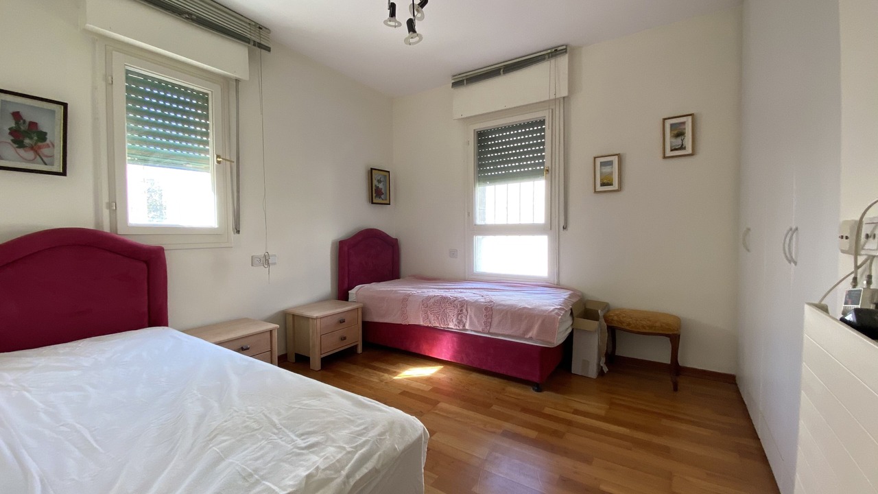 Photo of Bedroom in Emek Refaim