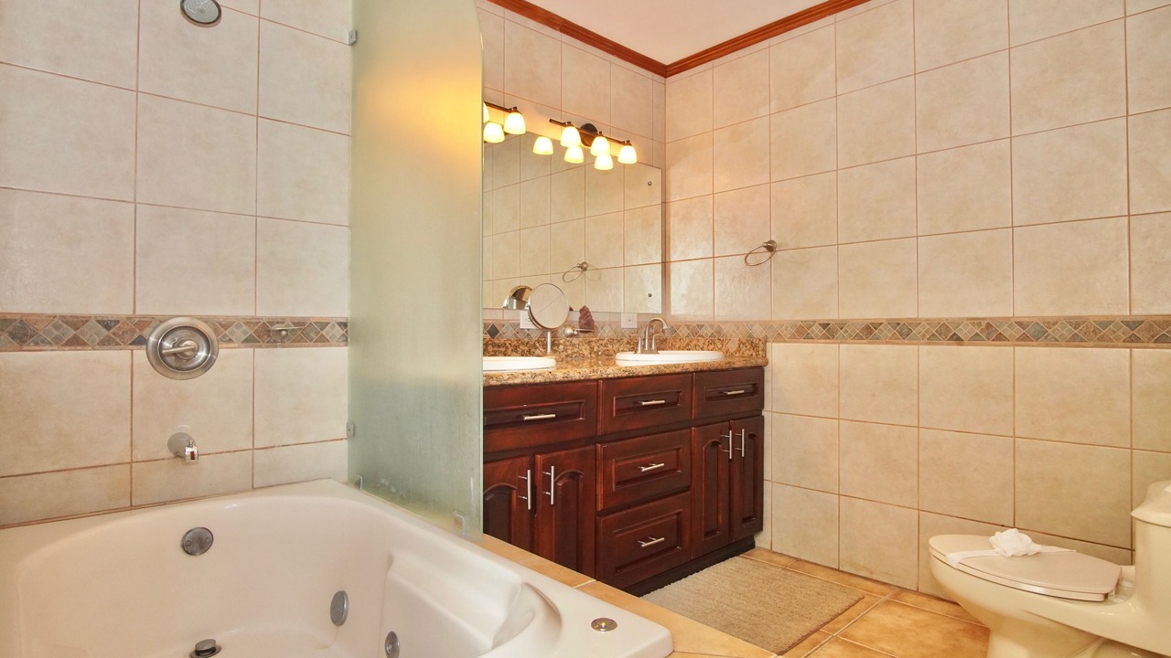 Photo of Bathroom in Coco