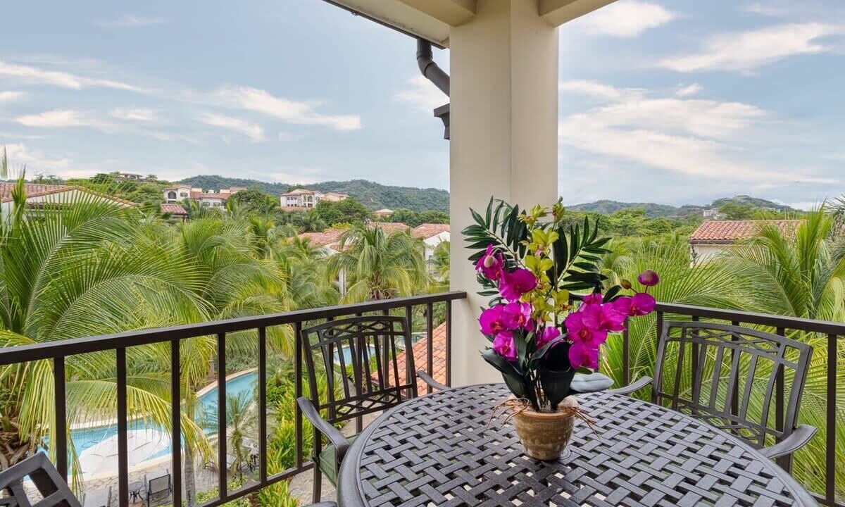 Photo of Patio Balcony in Coco