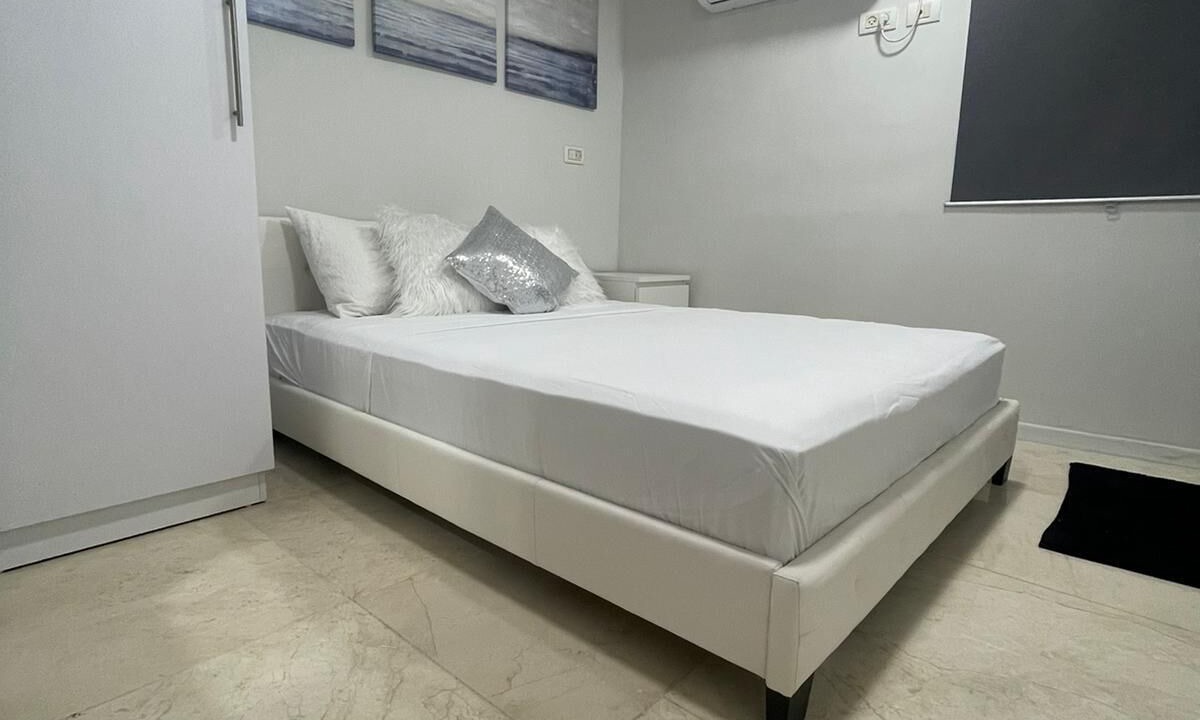 Photo of Bedroom in Jaffa