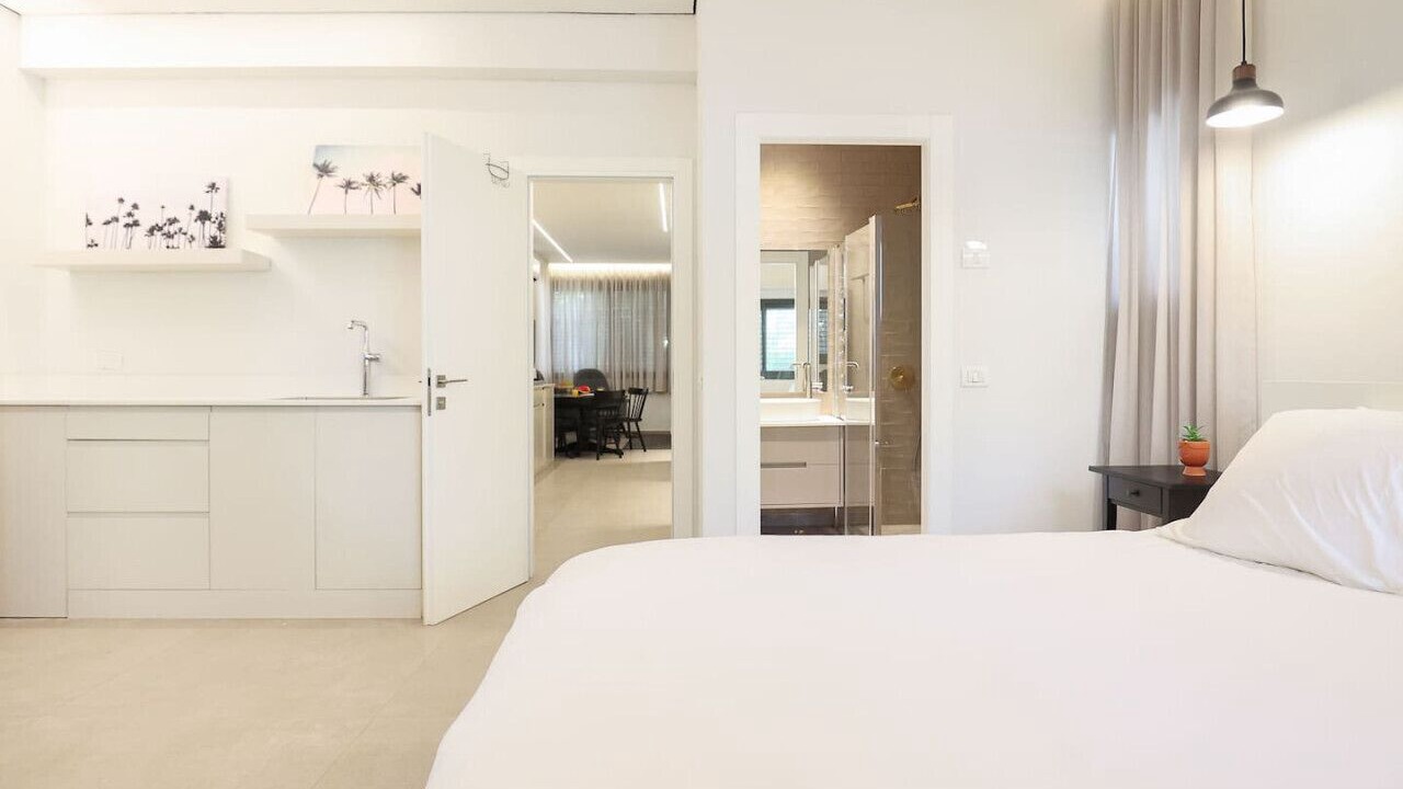 Photo of Bedroom in Tel Aviv City Center