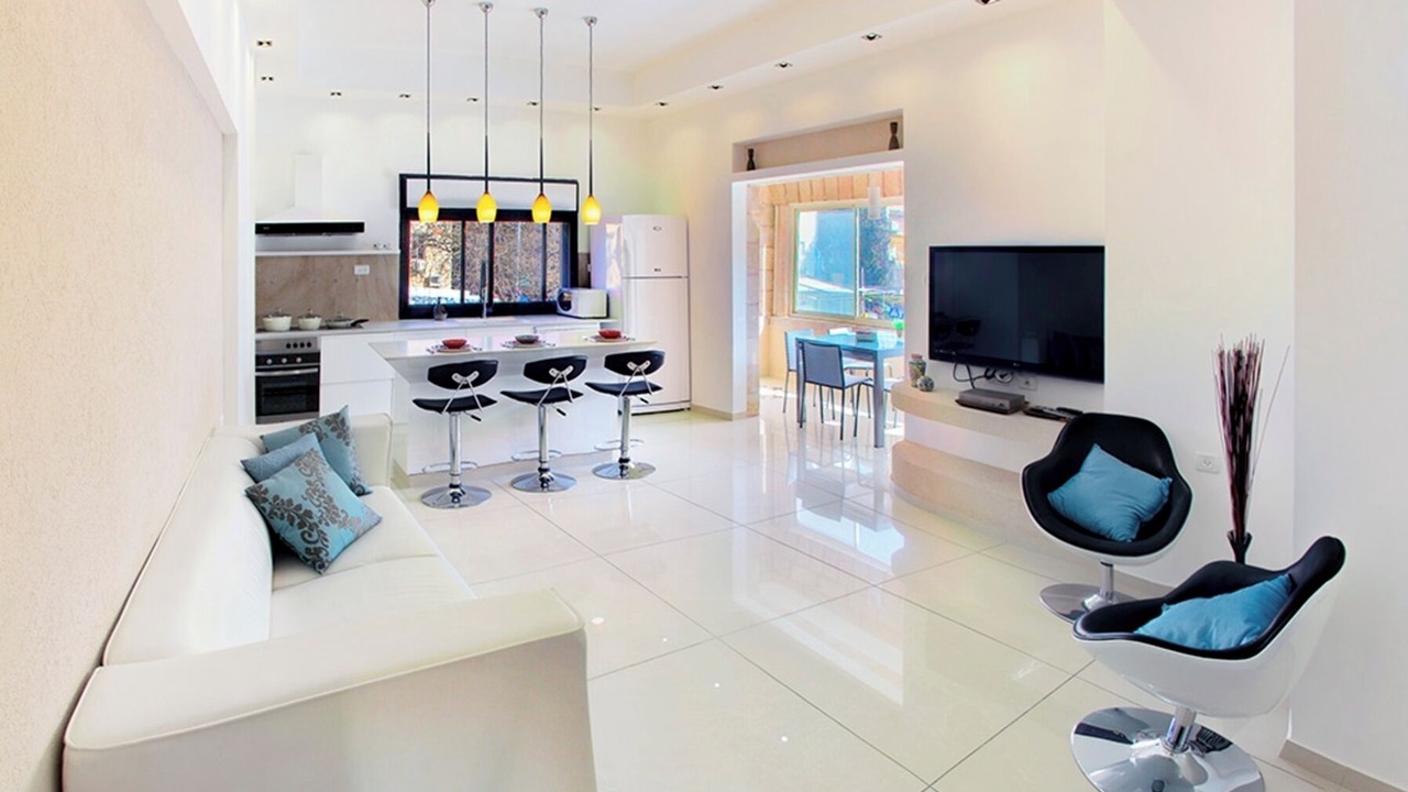 Photo of Livingroom in Emek Refaim