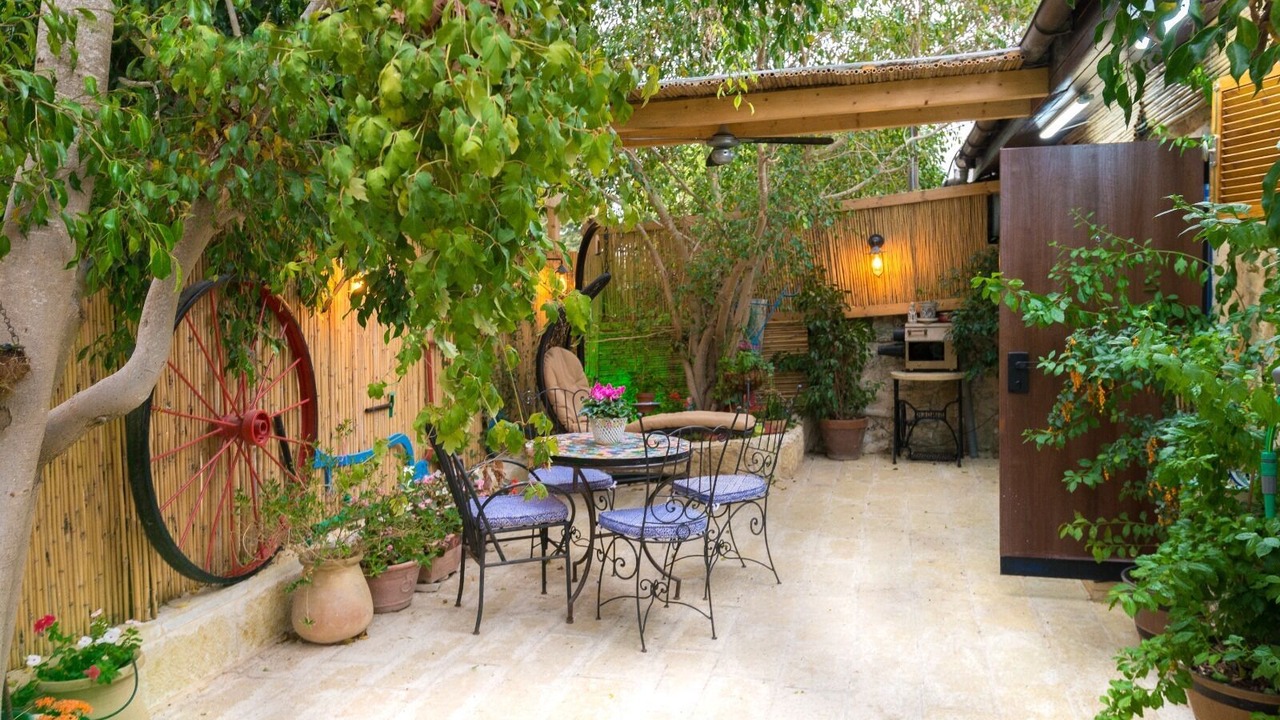 Photo of Outdoor in Bat Shlomo