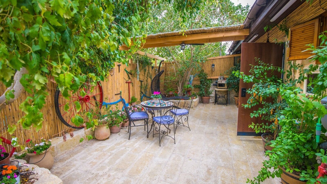Photo of Outdoor in Bat Shlomo