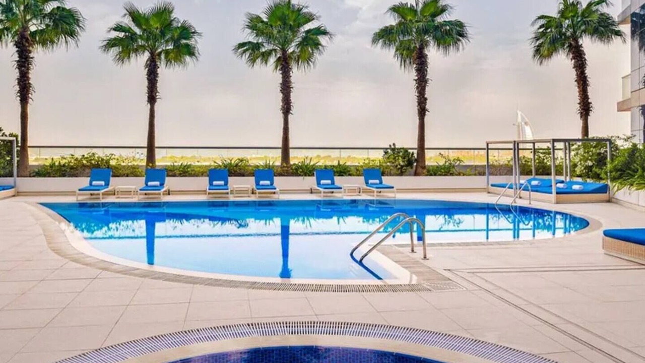 Photo of Outdoor in Al Barsha 1