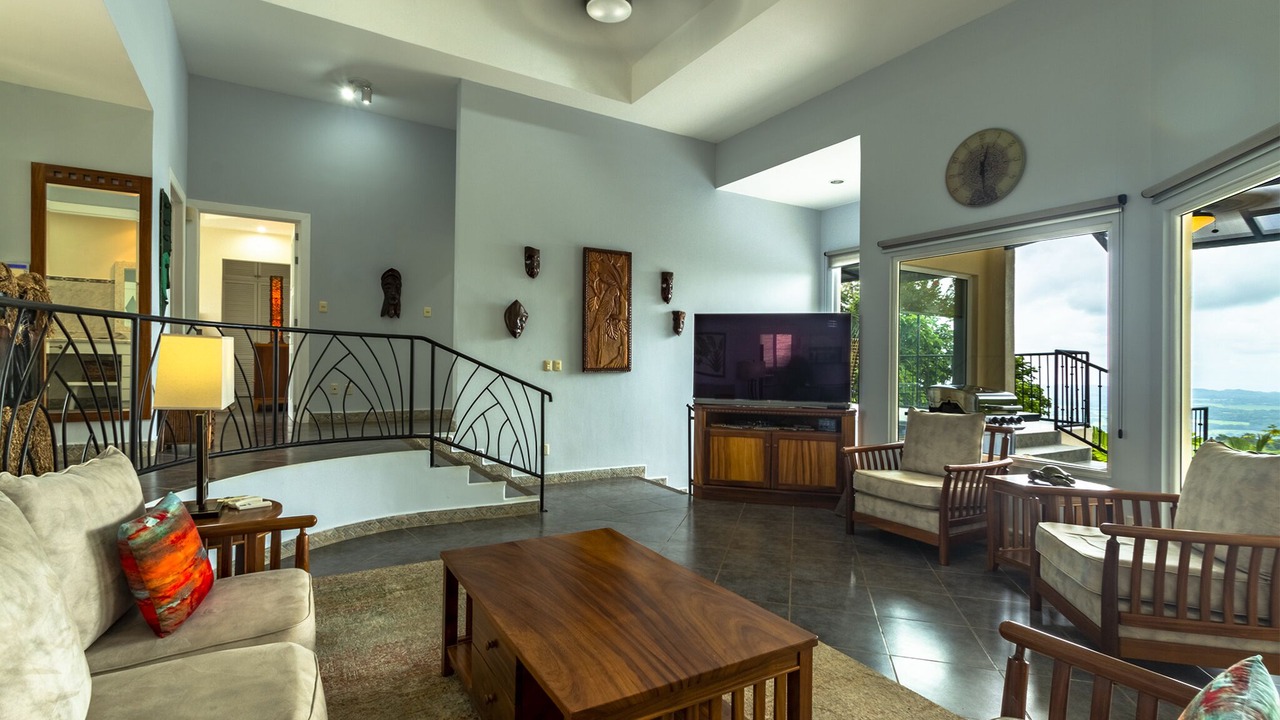 Photo of Livingroom in Jaco