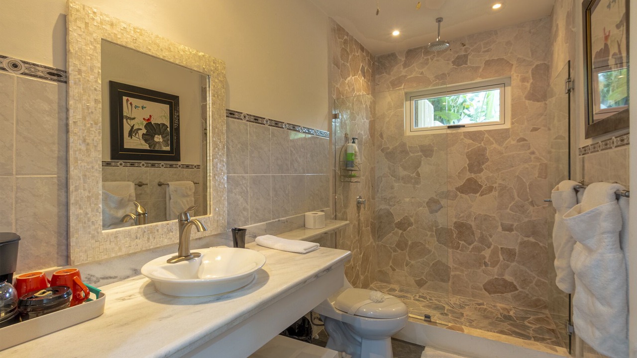 Photo of Bathroom in Jaco