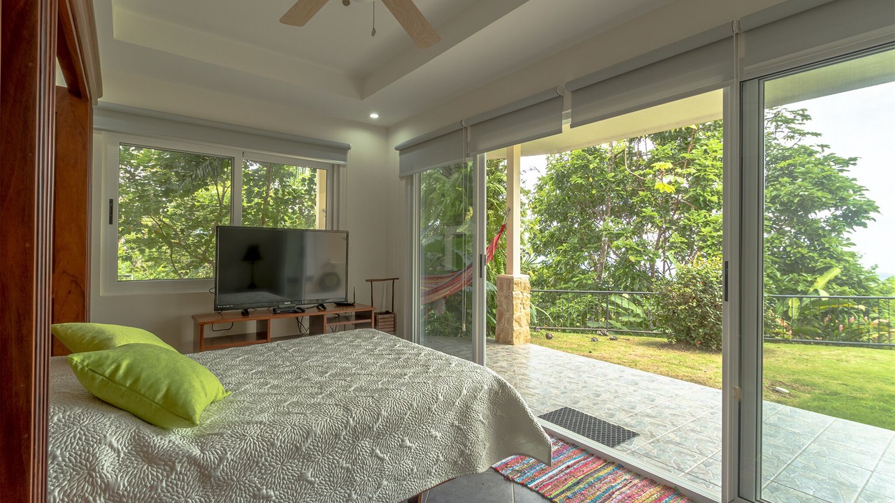 Photo of Bedroom in Jaco