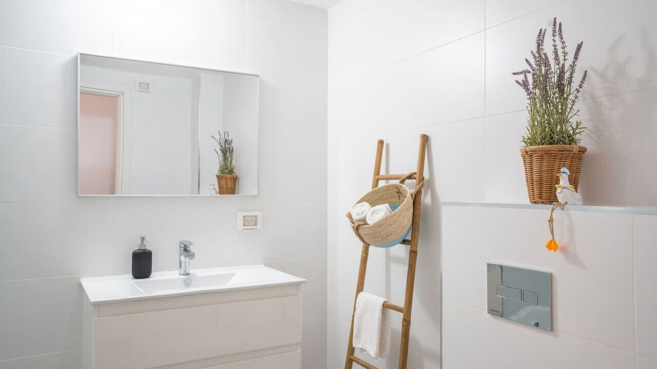 Photo of Bathroom in Nahariya