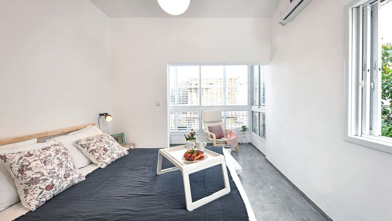 Photo of Bedroom in Tel Aviv City Center