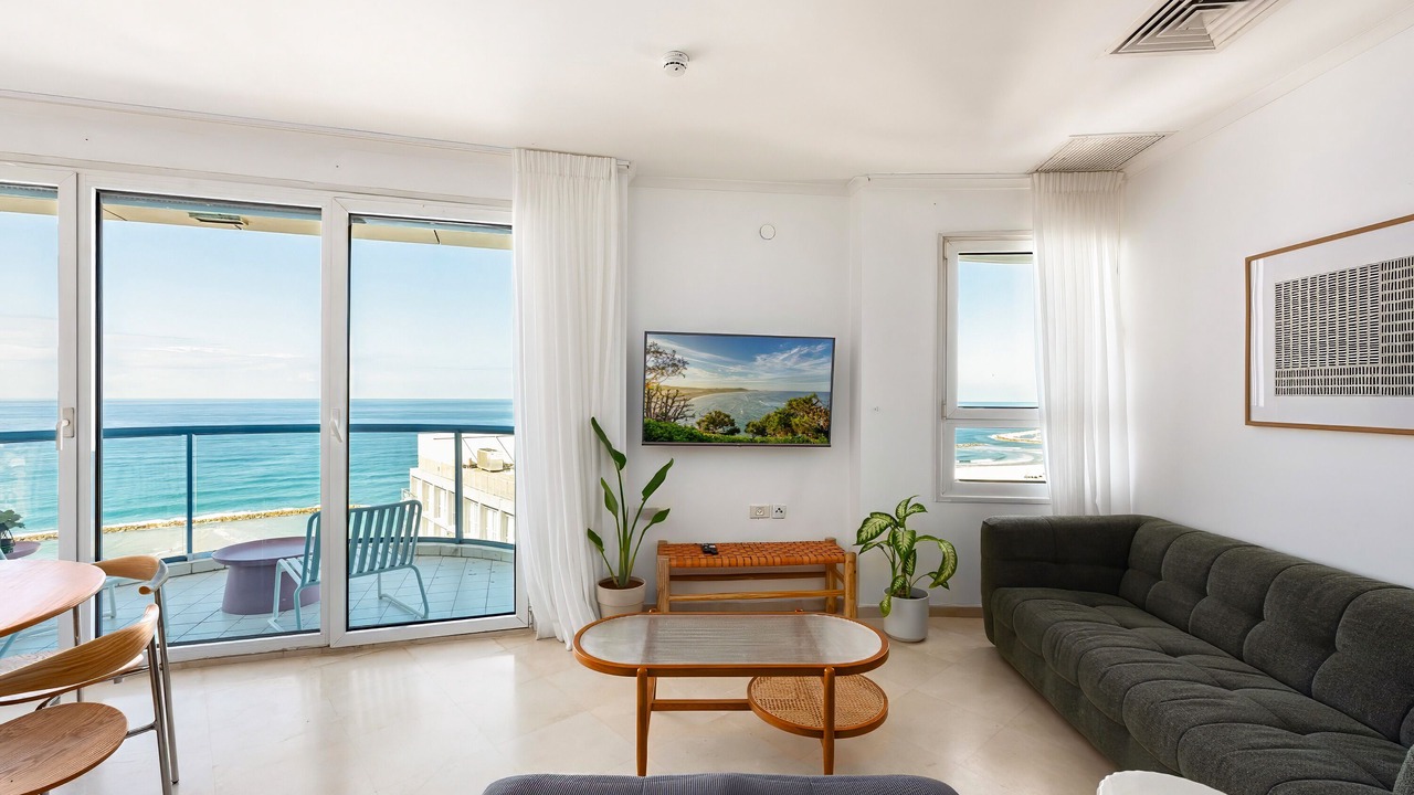 Photo of Livingroom in Tel Aviv Promenade