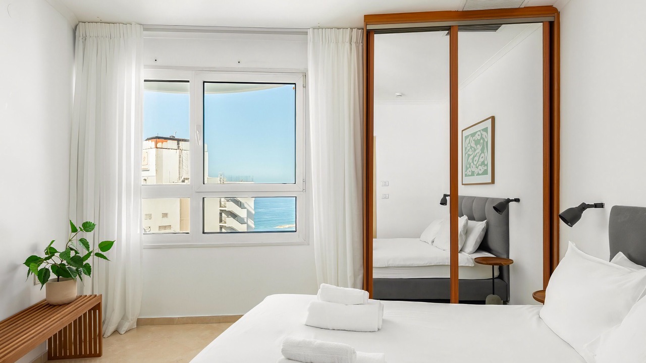 Photo of Bedroom in Tel Aviv Promenade