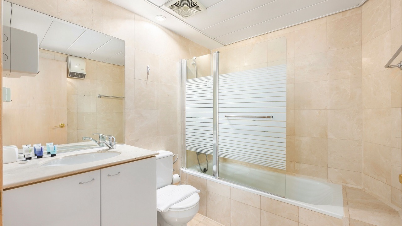 Photo of Bathroom in Tel Aviv Promenade