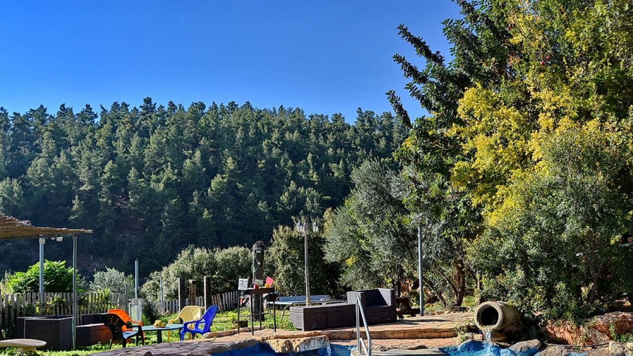 Photo of Outdoor in Shefer