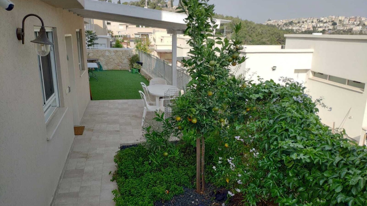 Photo of Outdoor in Emek Izrael